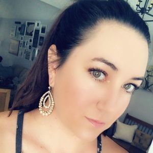 Meet your Posher, Natalie